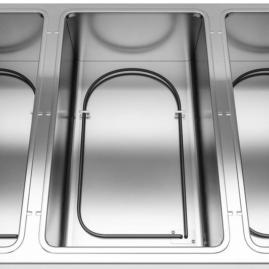 21 Qt. Stainless Steel Buffet Server with 5 Serving Sections and Protective Guard